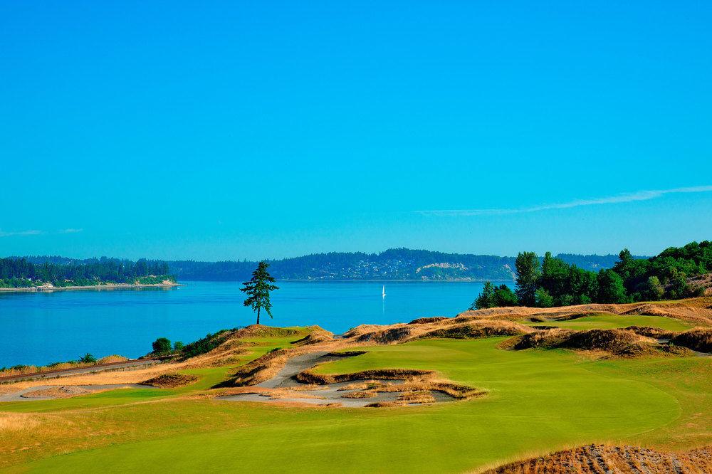 ホテル ムラーノ プロバンス ホテル タコマ エクステリア 写真 The 17th hole at Chambers Bay