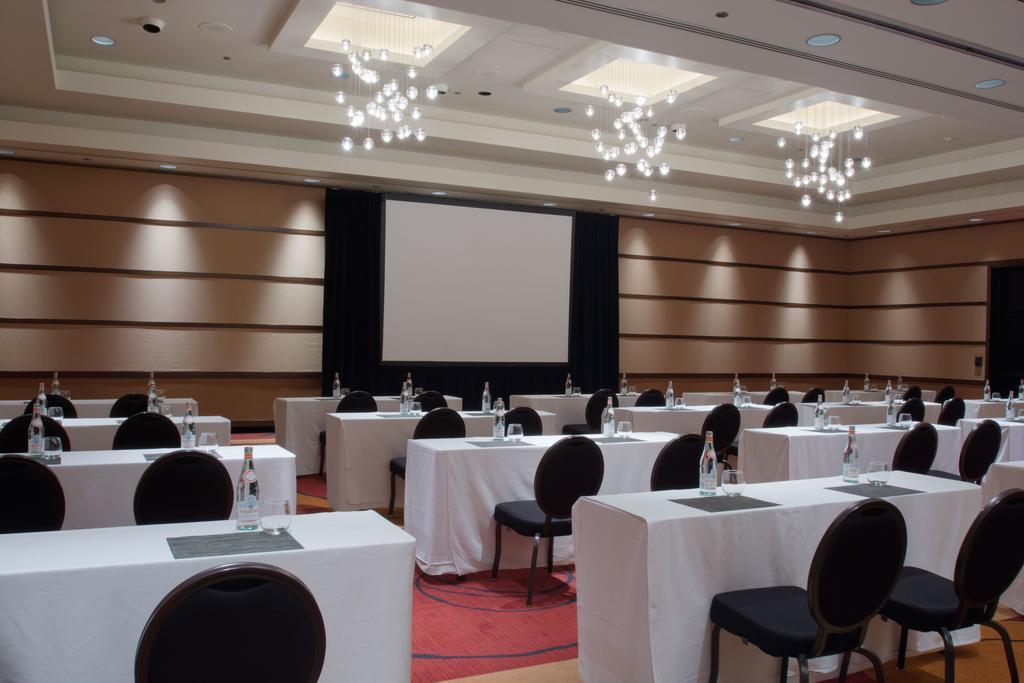ホテル ムラーノ プロバンス ホテル タコマ エクステリア 写真 A meeting room