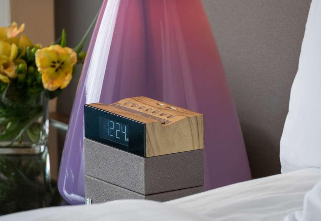 ホテル ムラーノ プロバンス ホテル タコマ 部屋 写真 The new alarm clock