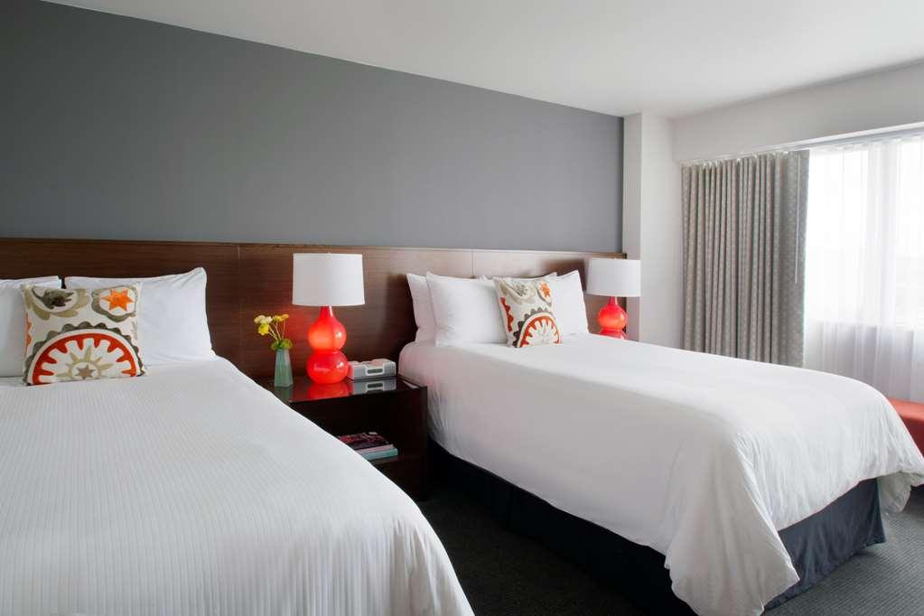 ホテル ムラーノ プロバンス ホテル タコマ 部屋 写真 A room at the Hotel Valencia