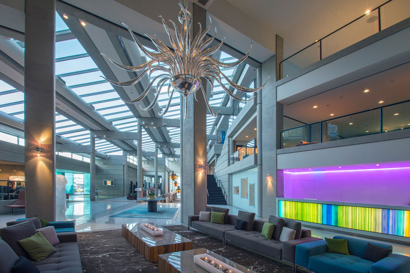 ホテル ムラーノ プロバンス ホテル タコマ エクステリア 写真 The lobby of the Renaissance Boston Harbor Hotel